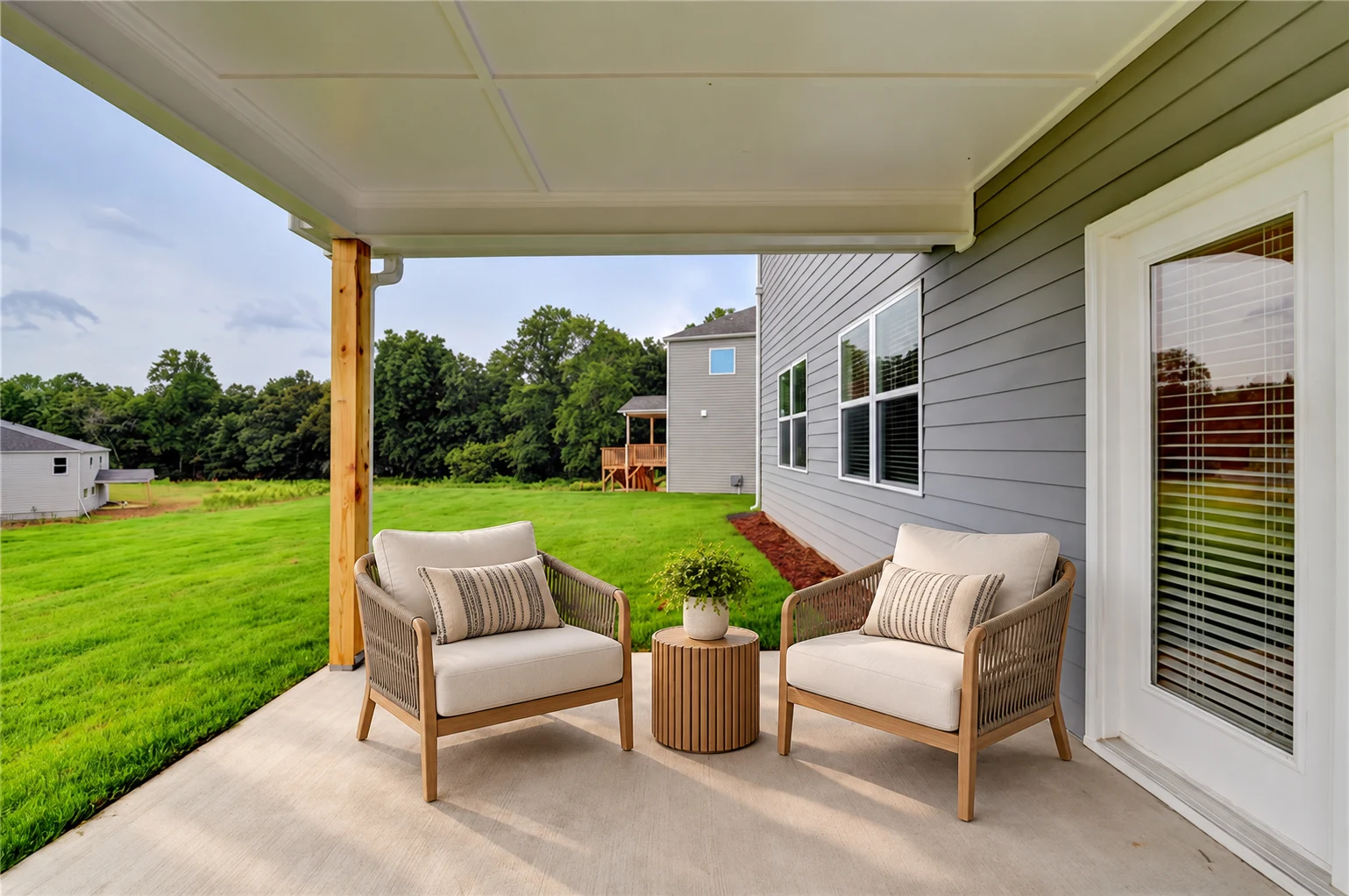 Covered patio seating — virtually staged